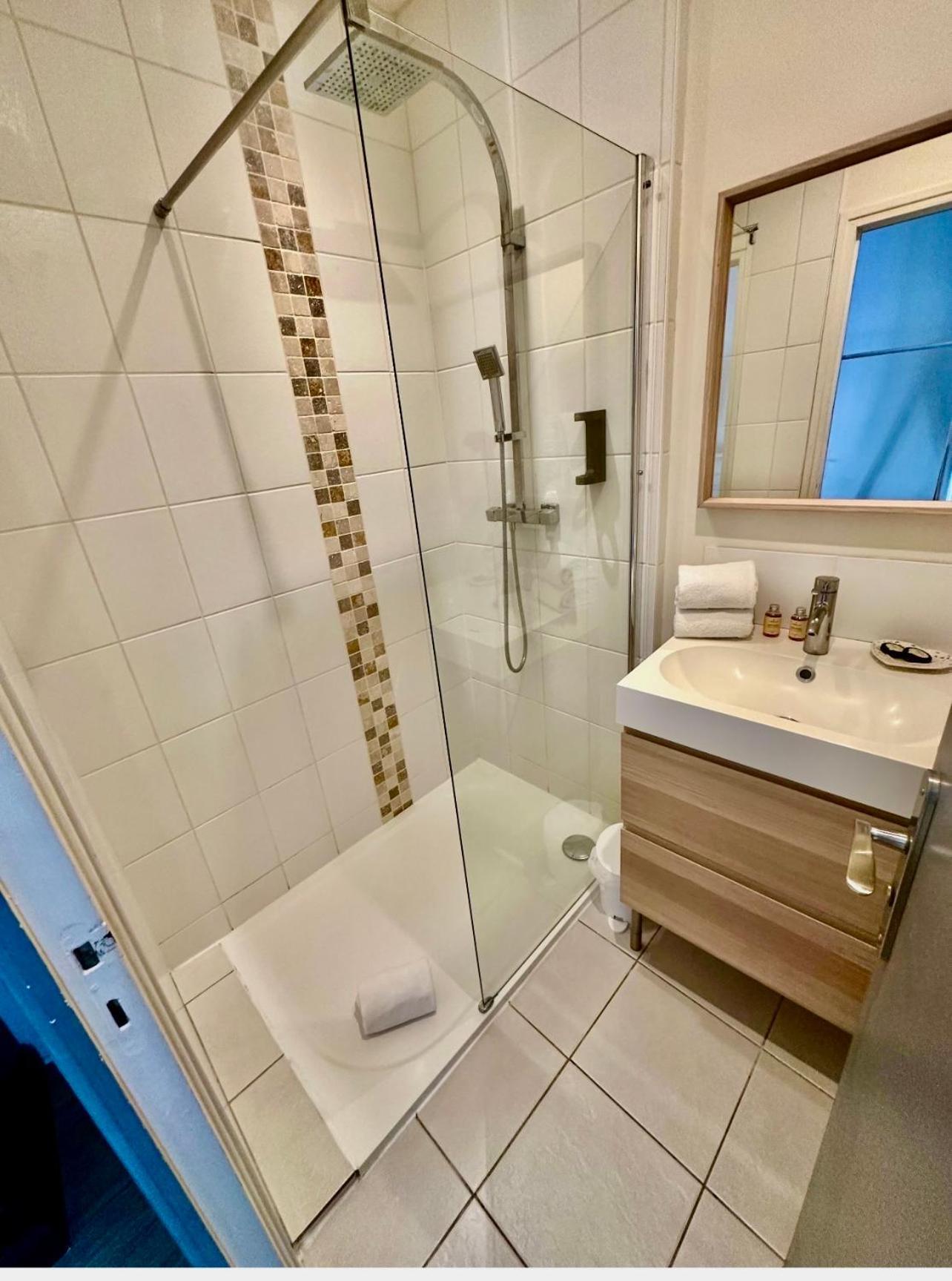 Le Duplex Ou L'Appart D'Agnes" Honfleur Eksteriør bilde